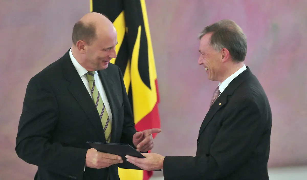 2n7s4906-jpg3621326931912553188