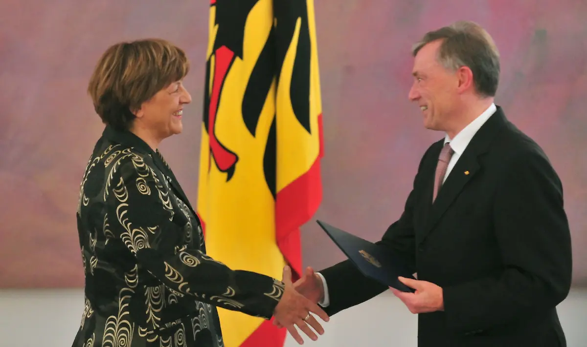 2n7t0031-jpg7934313084834778598