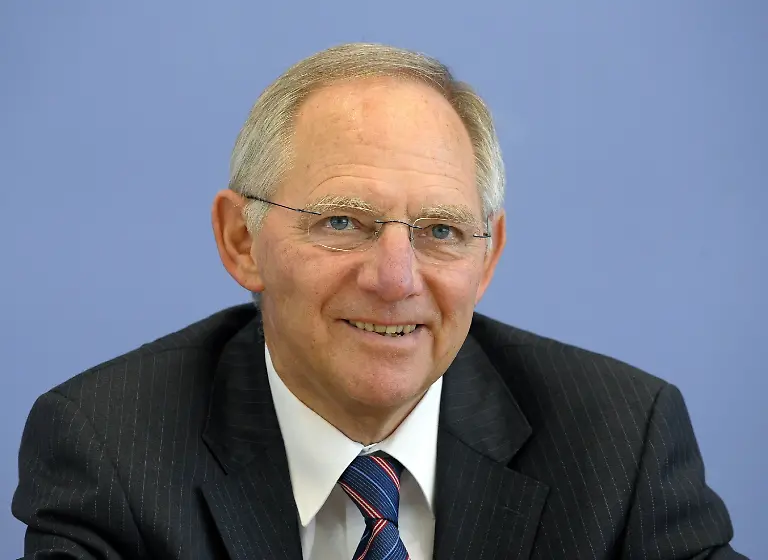 2n4z3326-jpg1049728174643785068