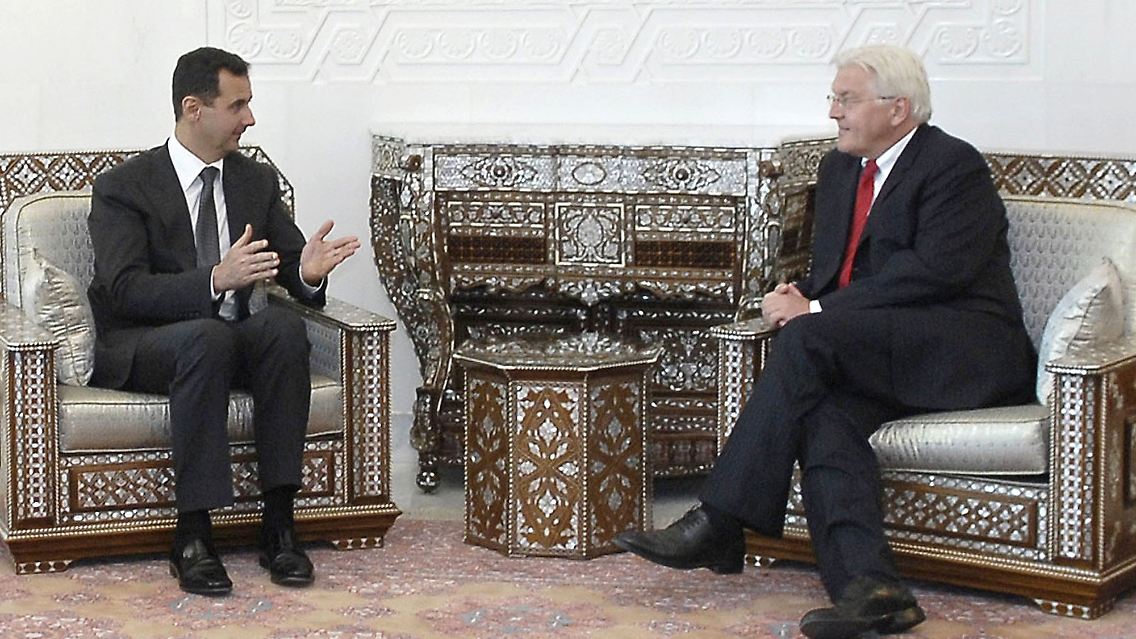 Syriens Präsident Bashar Assad empfängt Außenminister Steinmeier in Damaskus.