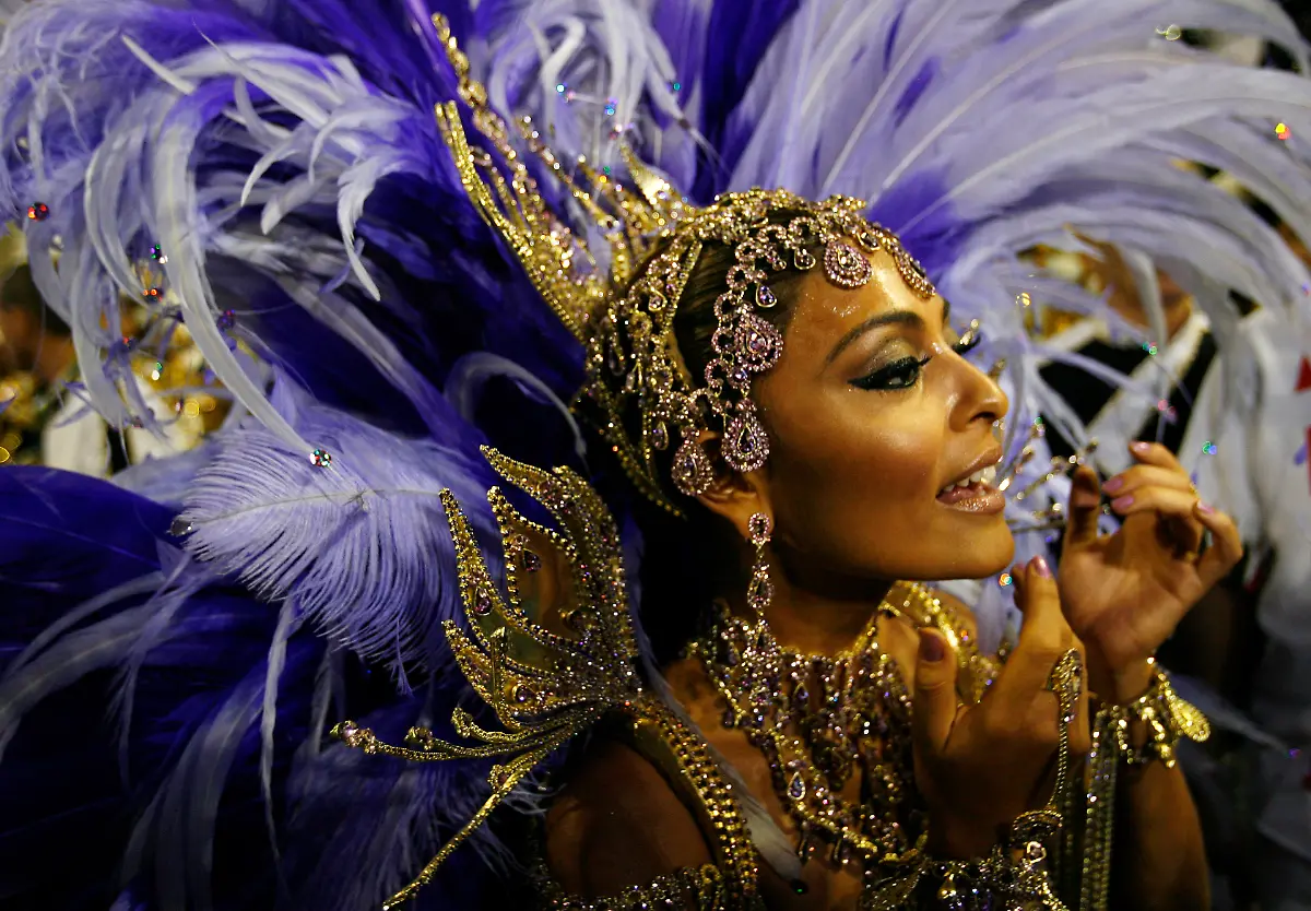 Karneval-Rio-Sambataenzerin