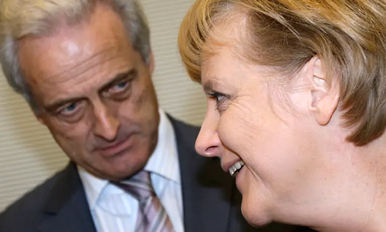 TOB04-GERMANY-1020-03-JPG1822231379983092355