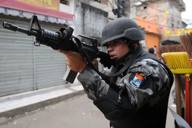 1255962432812-Brazil-Violence-XFD104-jpg1651904372930805047