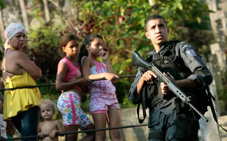 RJO801-BRAZIL-VIOLENCE-1018-11-JPG2981941763652751329