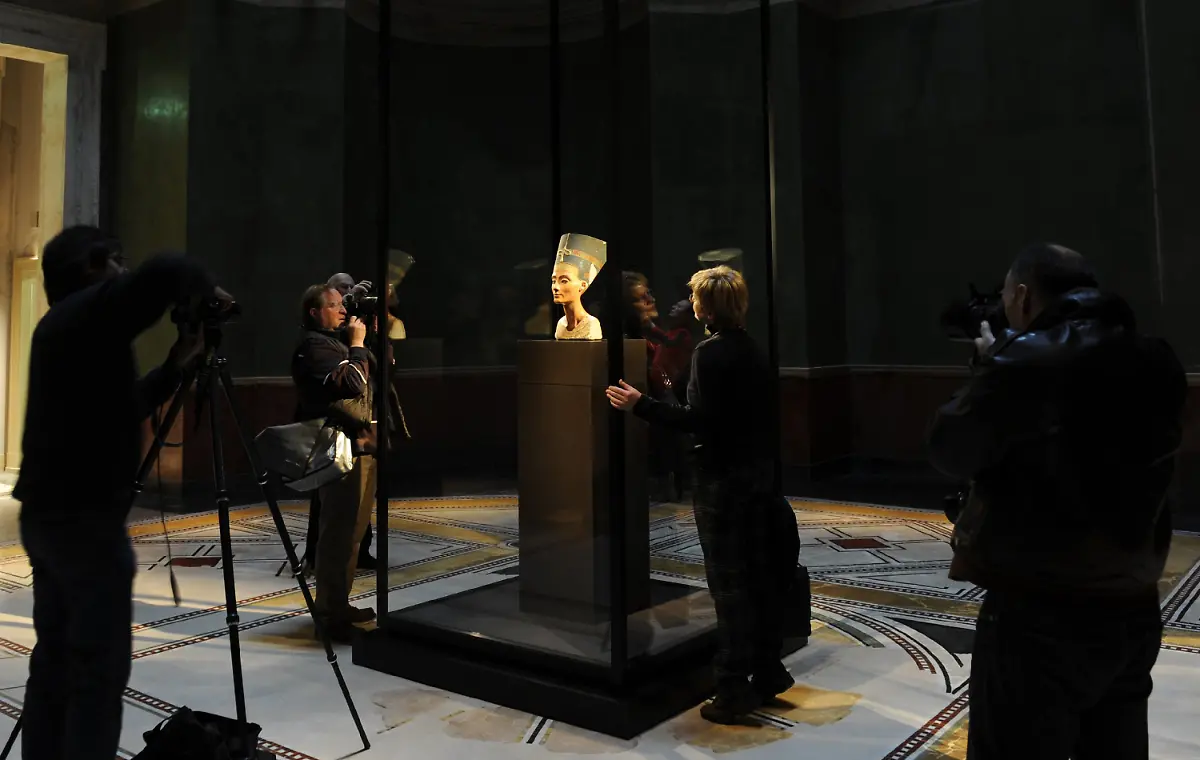 2mzn3431-jpg8543619010165599314