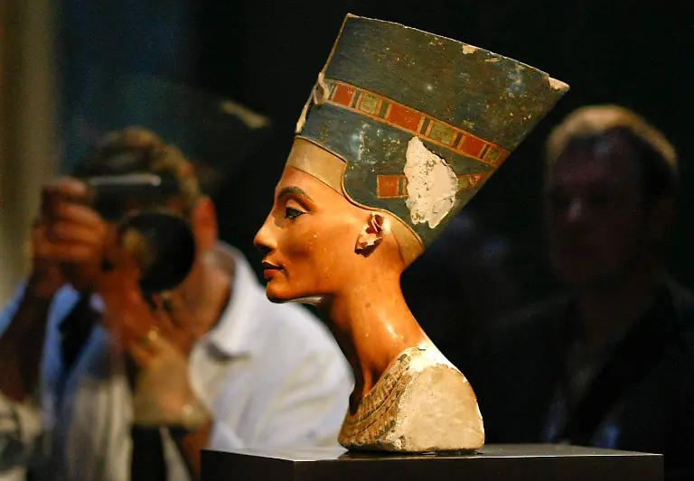 BER107-GERMANY-1015-03-JPG7826615557343831027