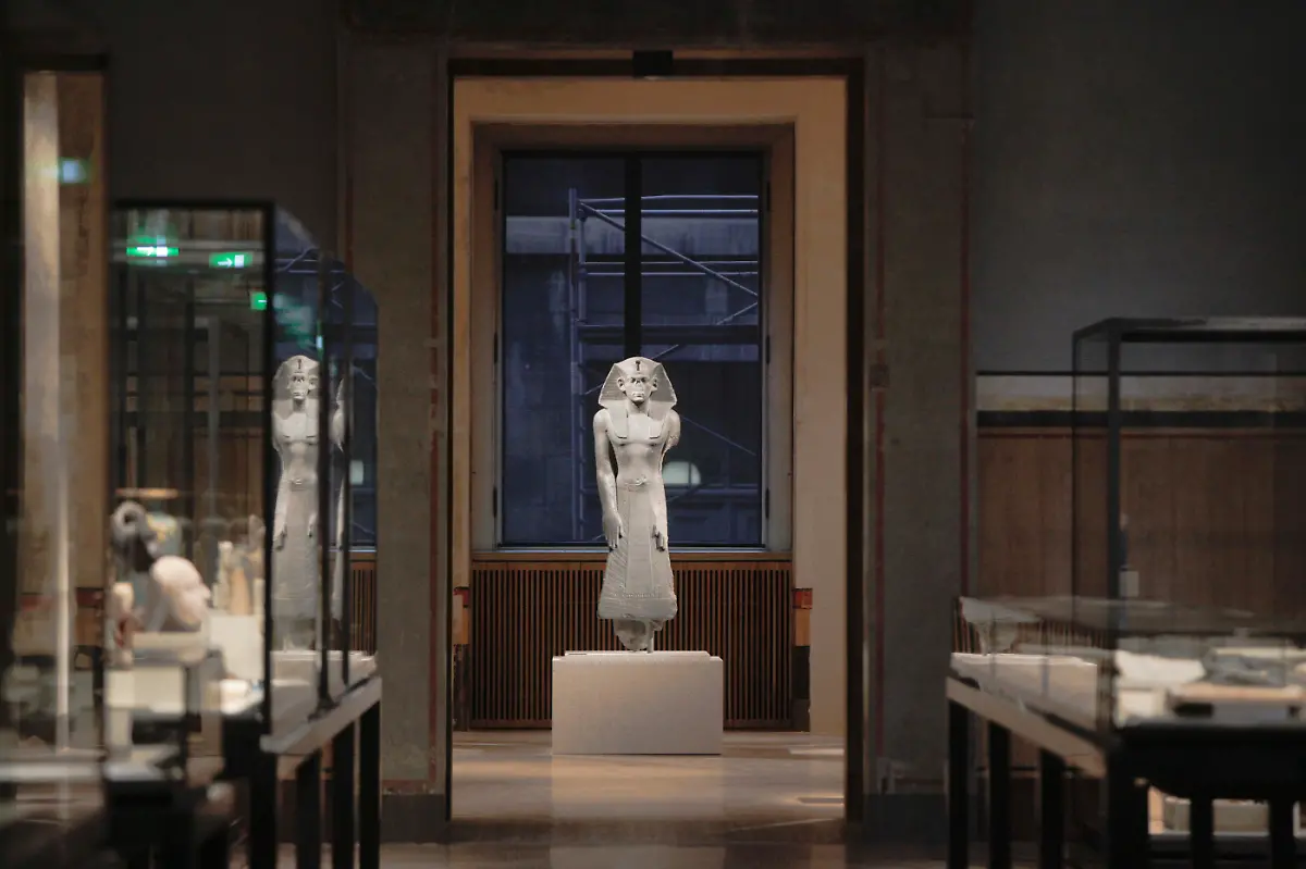 DEU-BB-Neues-Museum-MSC119-jpg1801509638145755198