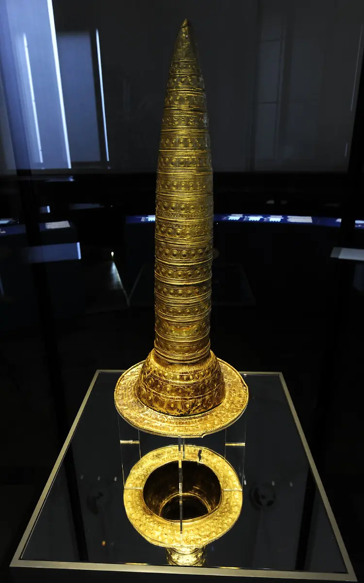 2mzr0805-jpg7416189930851468607