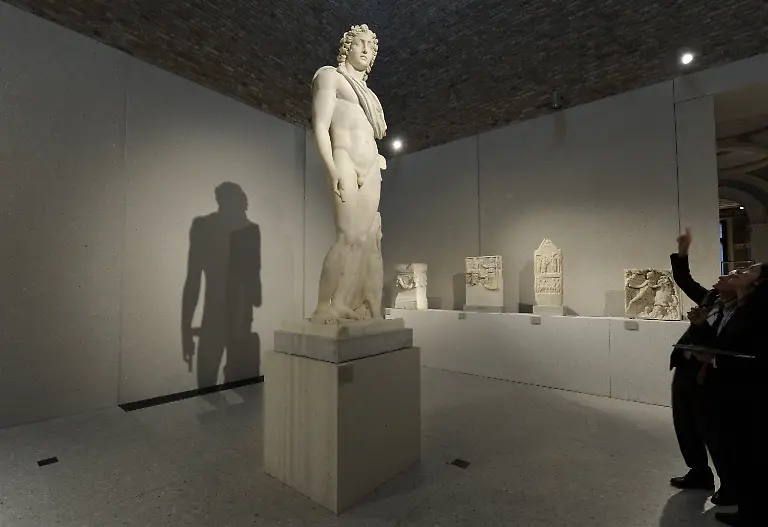 2mzr3933-jpg6863232160543432882