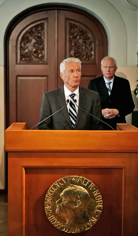 APTOPIX-Norway-Nobel-Peace-Prize-2009-TG101-jpg8112310447987943828