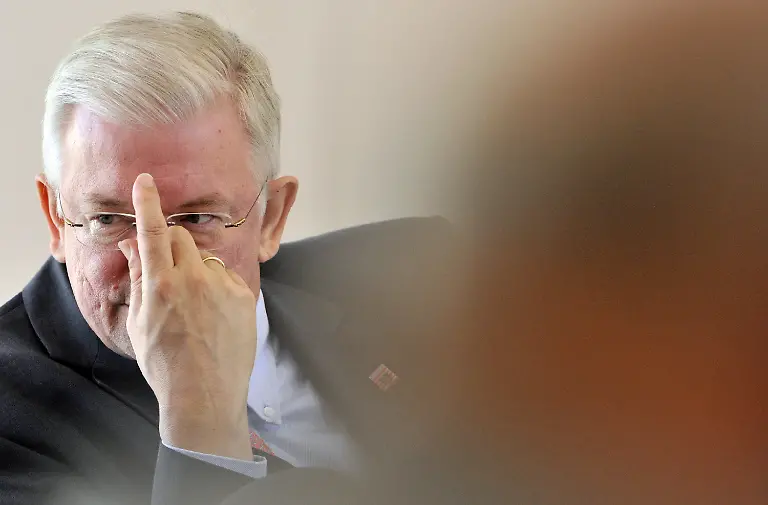 2muc2719-jpg4824268201993515573