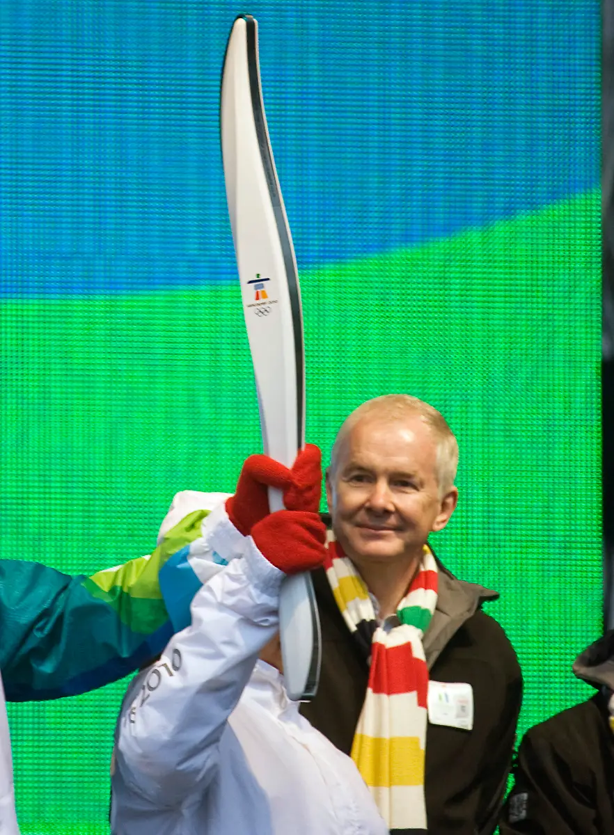 vancouver-fackel-handschuh