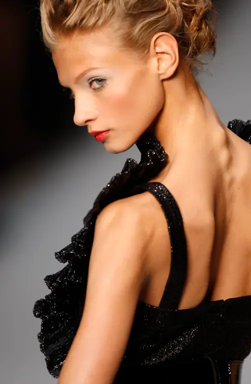 JNA02-FRANCE-FASHION-1004-11-JPG1776878253667198037