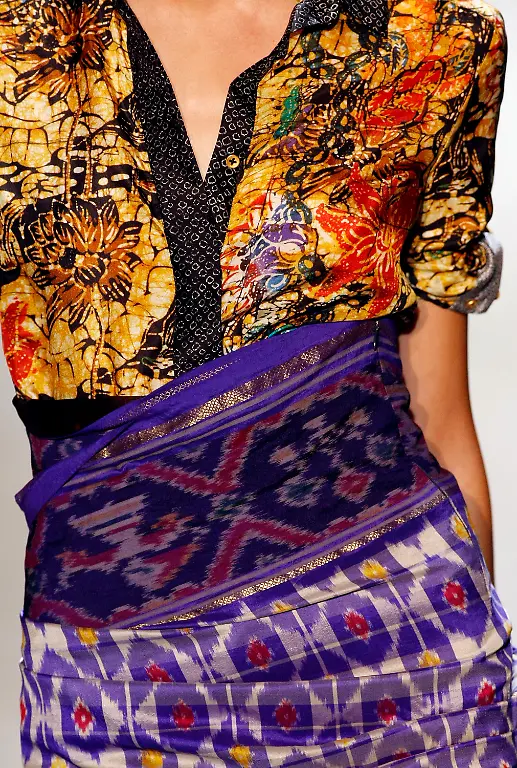 FRANCE-FASHION-XJB115-jpg5534757812442709662