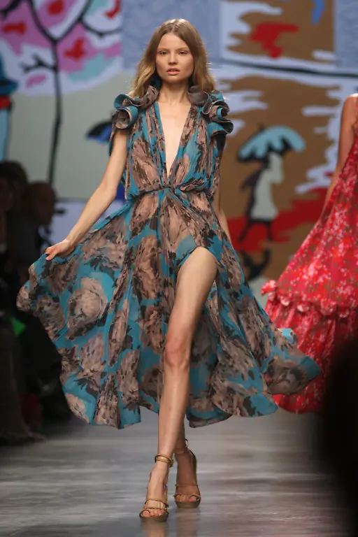 APTOPIX-FRANCE-FASHION-PAR110-jpg5628363037662638098