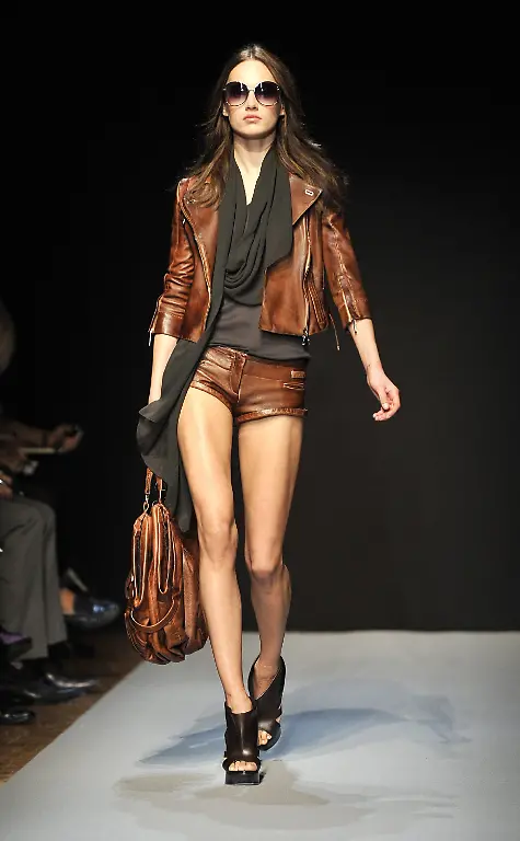 2msg1025-jpg8338030488914305692