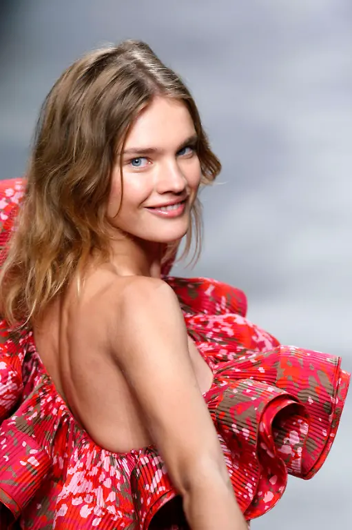 JNA115-FRANCE-FASHION-1005-11-JPG7893438140230606227