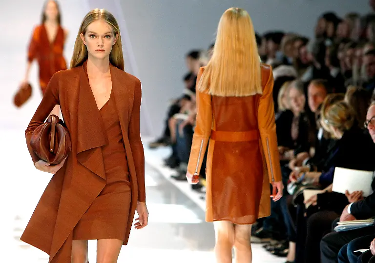 FRANCE-FASHION-XJB108-jpg7890596913077671342