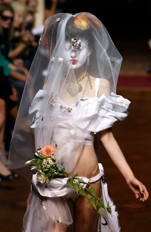 JNA309-FRANCE-FASHION-1002-1A-JPG8400391021518451371