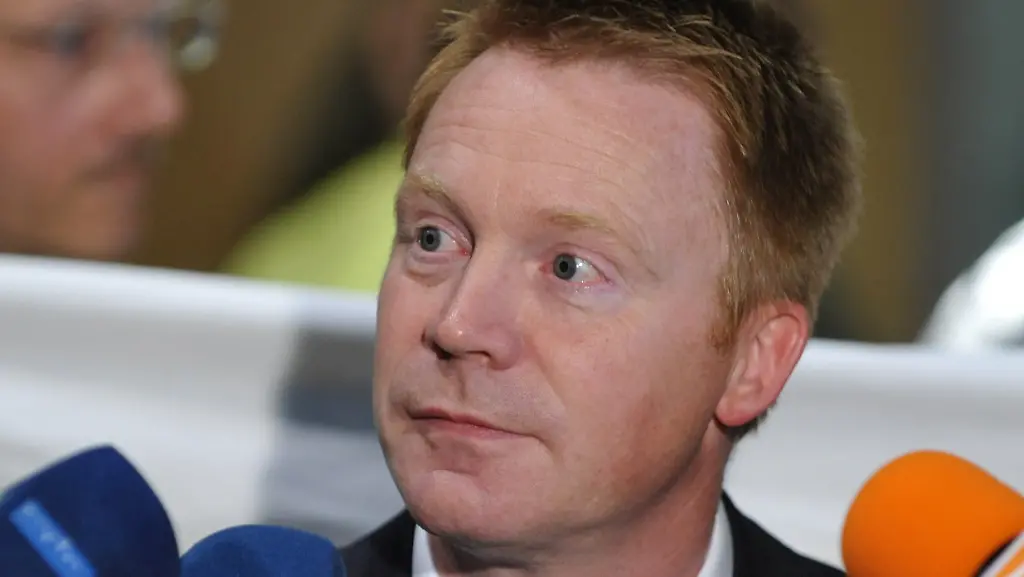 2mq10410-jpg4072922615299909589