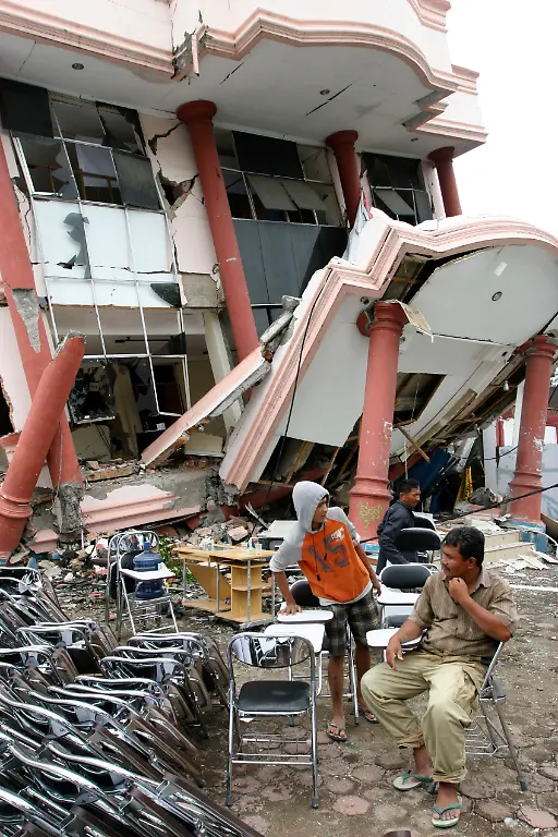 Indonesia-Earthquake-DA120-jpg8394733605768015879