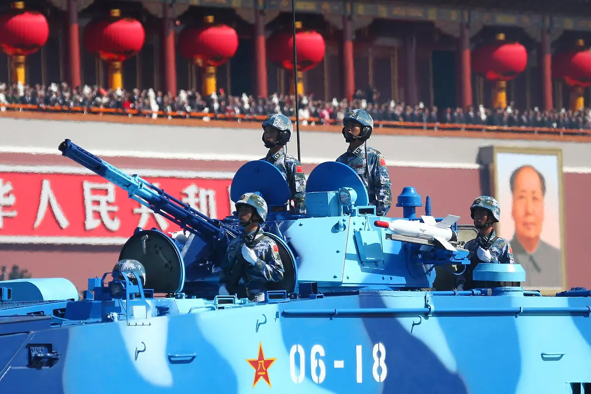 PEK122-CHINA-ANNIVERSARY-1001-11-JPG3976220147825920052