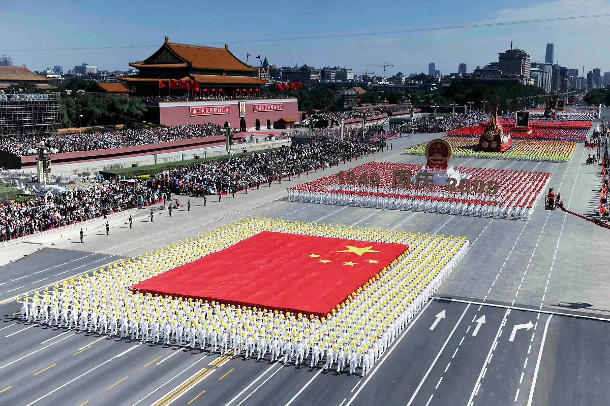 PEK114-CHINA-ANNIVERSARY-1001-11-JPG4208349039345350787