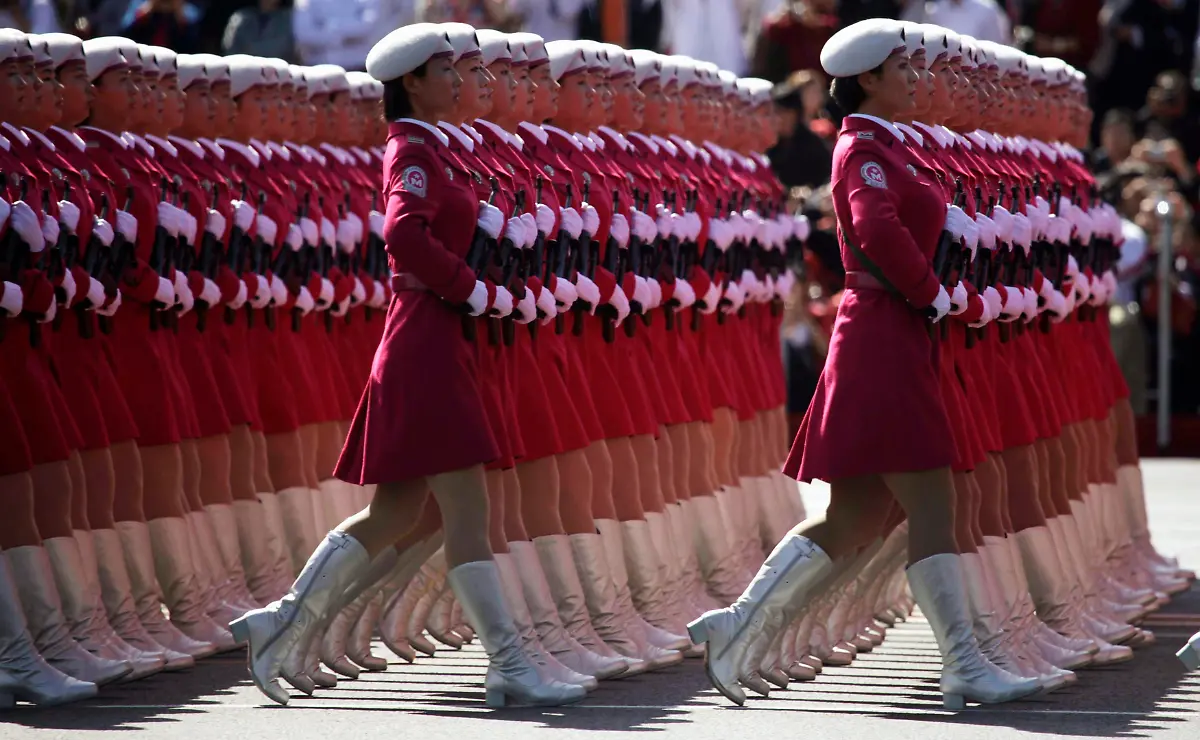 PEK112-CHINA-ANNIVERSARY-1001-11-JPG1015596544591200710