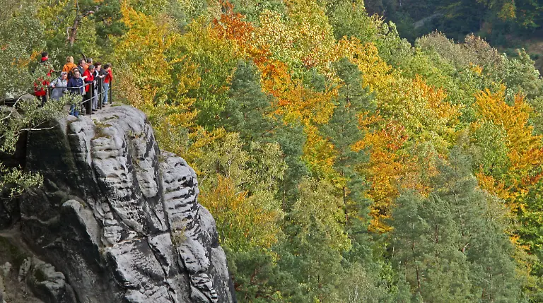 Bastei-Saechsische-Schweiz