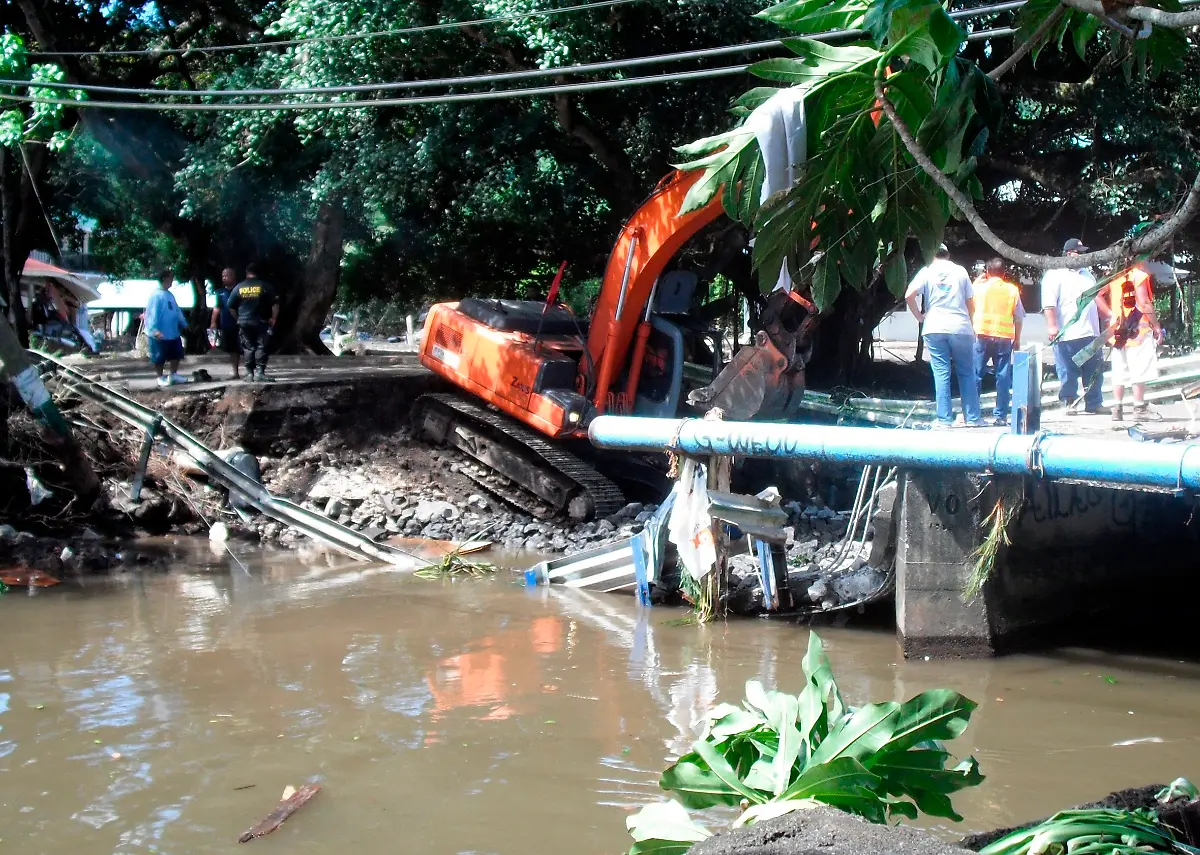 SGP808-QUAKE-PACIFIC-0930-11-JPG1330544451091367163