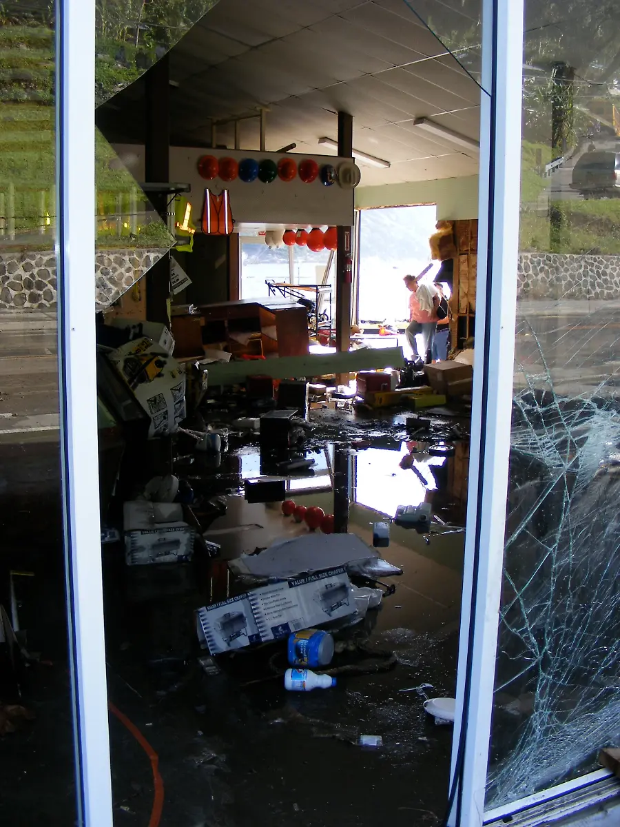 Pacific-Earthquake-NY118-jpg5543365235345923079