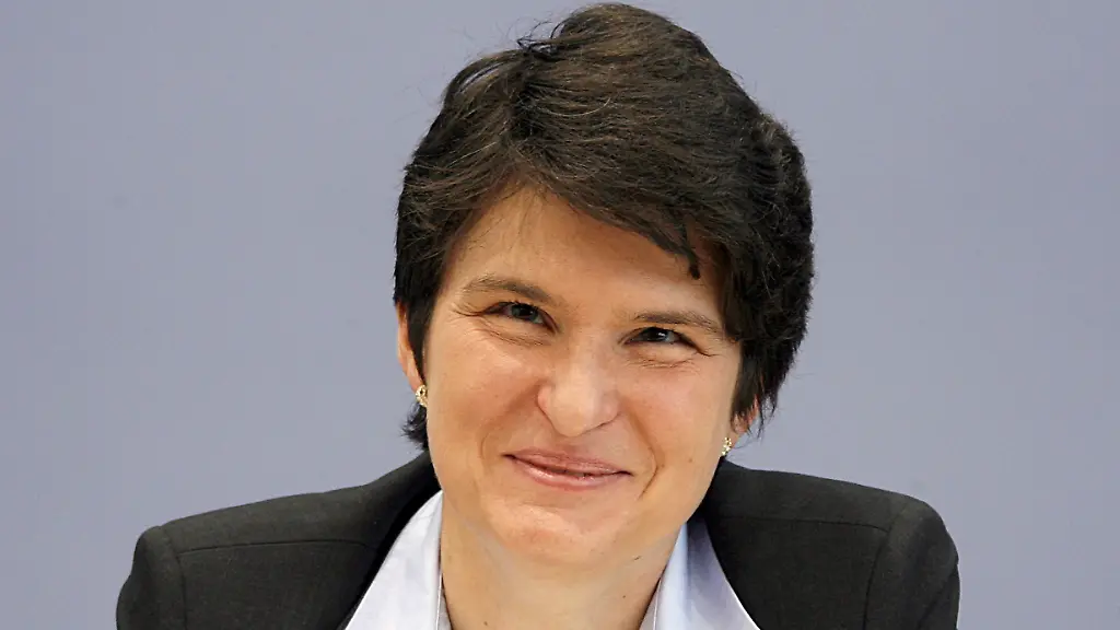 2mnr2403-jpg7271042019806848253