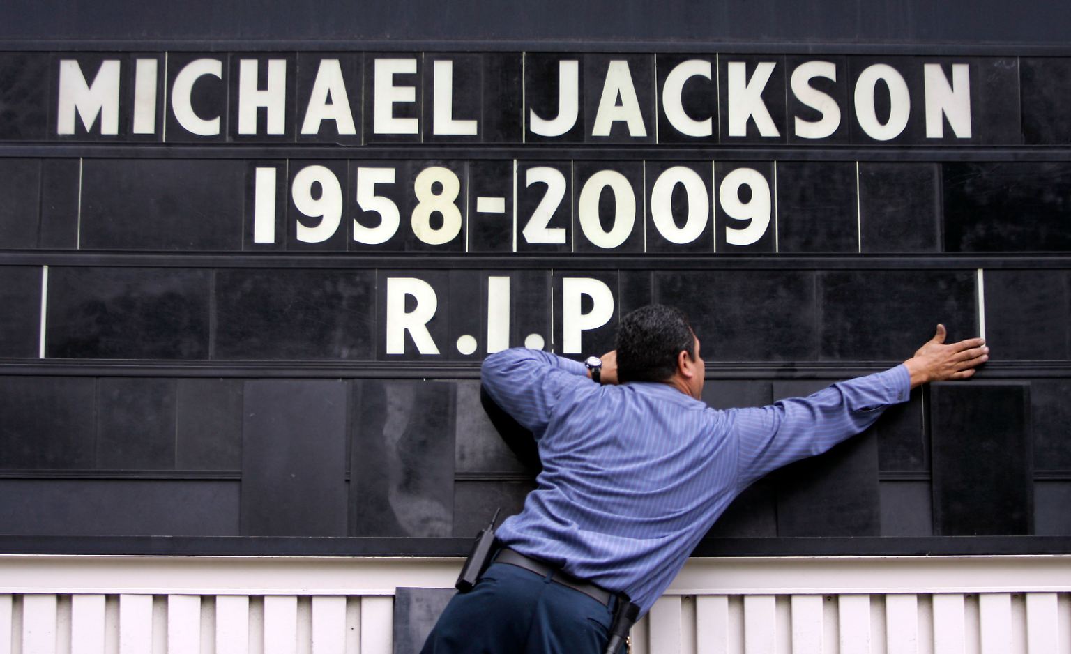 Michael Jackson. Geboren am 29. August 1958. Gestorben am 25. Juni 2009.