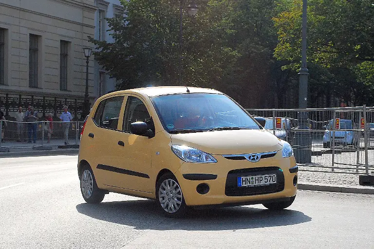 Hyundai-i10-25-08-2009-16-26-20