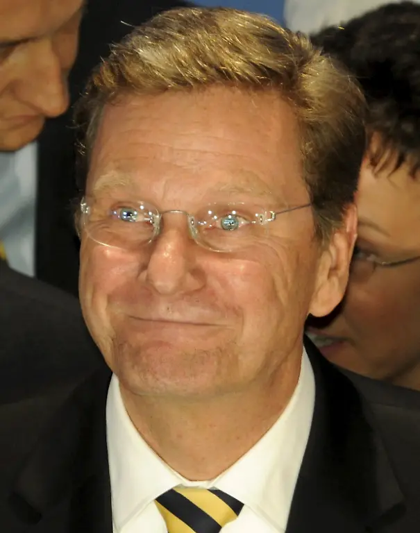 2mn90127-jpg834569473589460596