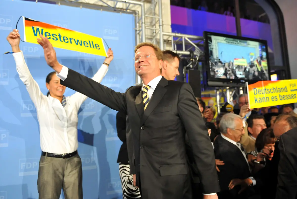 2mn73644-jpg8383624877905191452