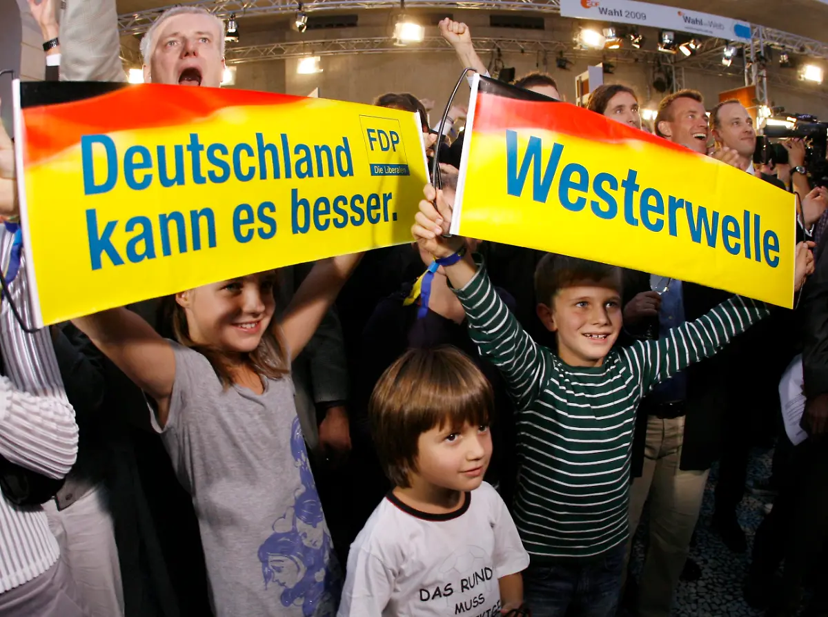 BER913-GERMANY-ELECTION-0927-03-JPG32300275241559717