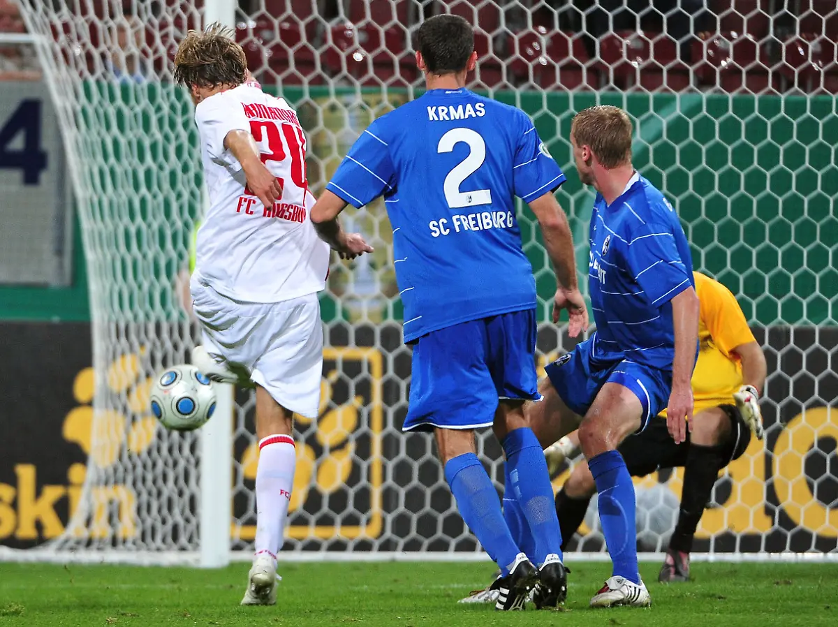 2mkk3439-jpg2935443564434518480