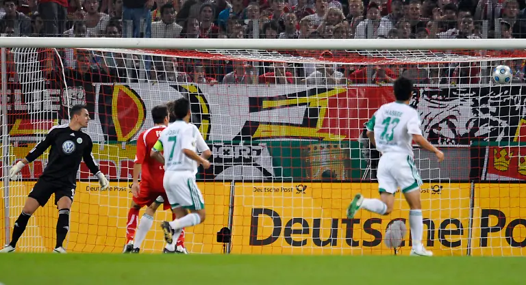 WR04-SOCCER-GERMANY-0923-11-JPG4084894025679717557