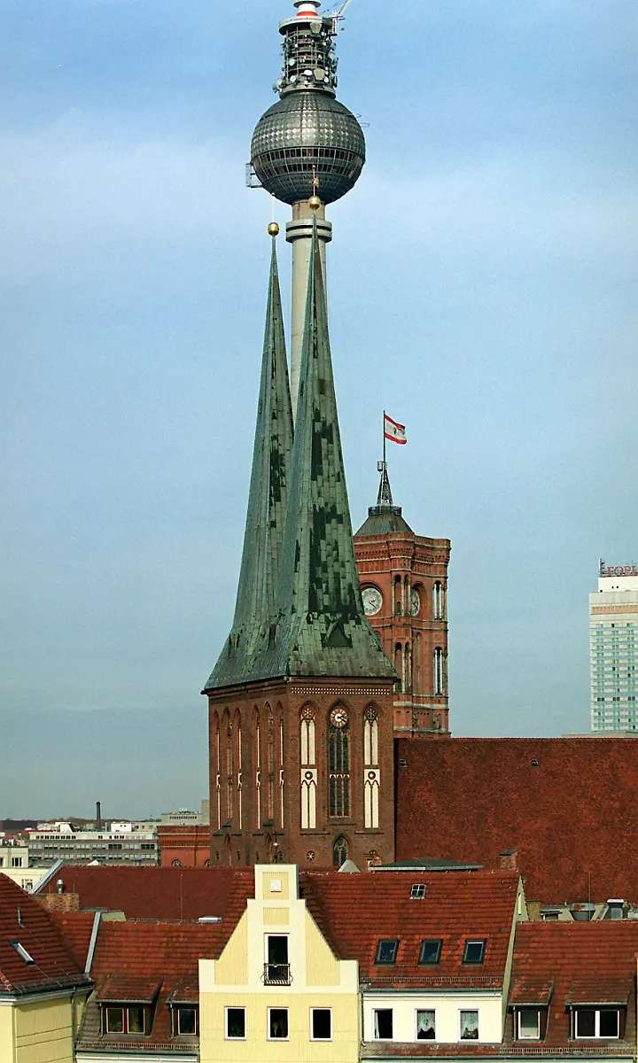 fernsehturm-nikolaikirche