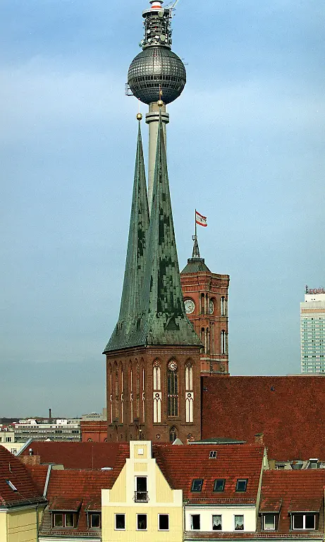 fernsehturm-nikolaikirche