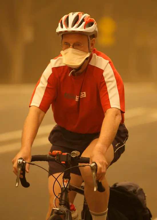 Australia-Dust-Storm-XRR105-jpg7883085299017441491