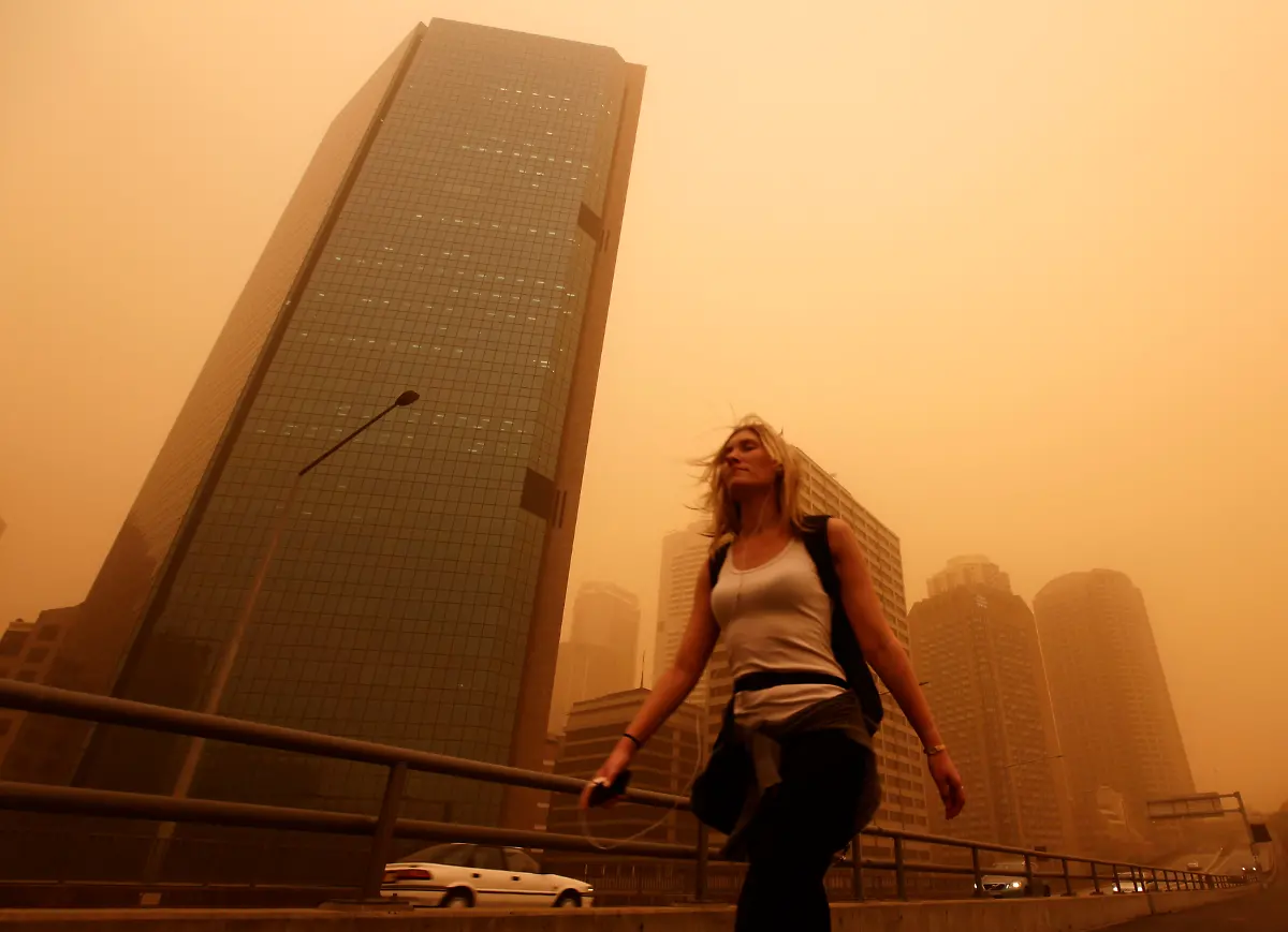 SYD09-AUSTRALIA-WEATHER-0922-11-JPG4323469759746398277