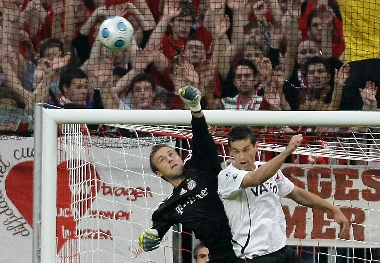 MDA02-SOCCER-GERMANY-0922-11-JPG7593245747150112538