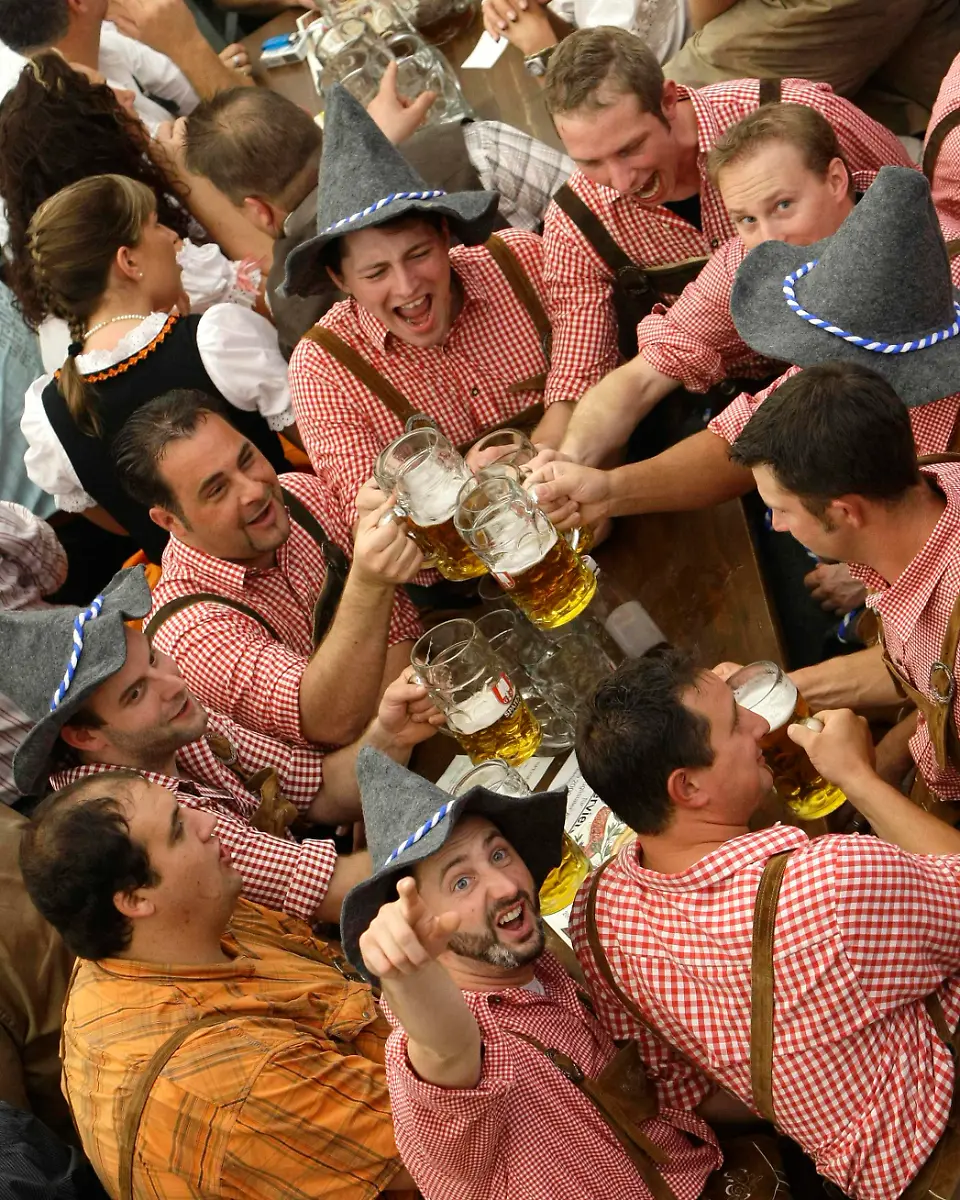 REH09-GERMANY-OKTOBERFEST-0919-03-JPG830127988050701310