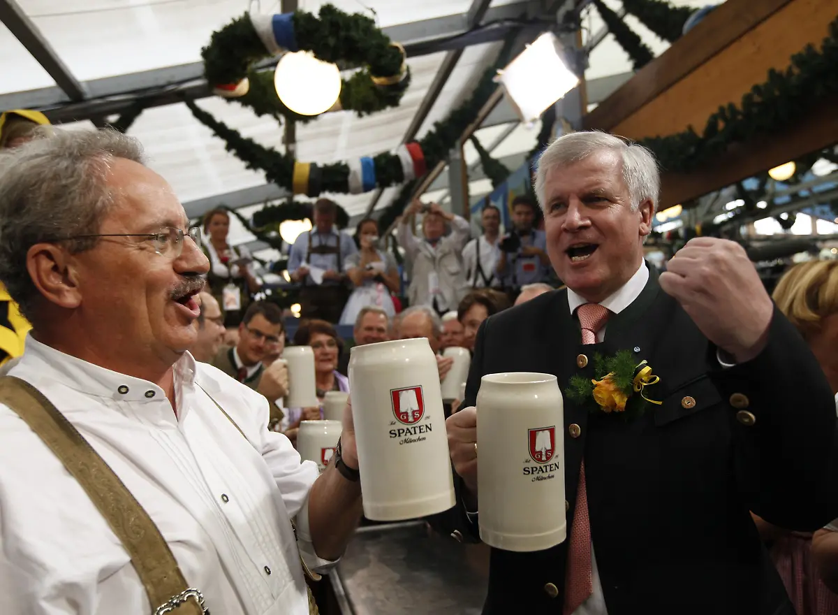 BER301-GERMANY-0919-03-JPG734899662488807973