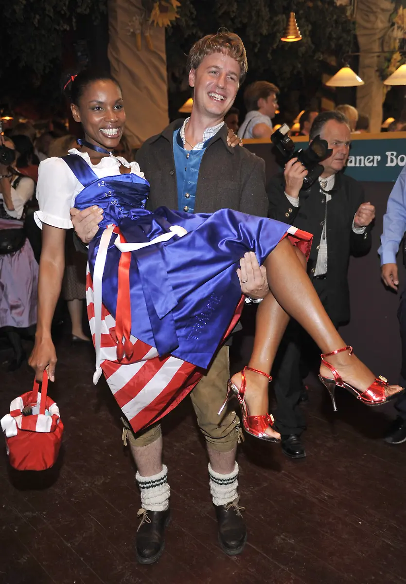 2mia5124-jpg2392059116997380354