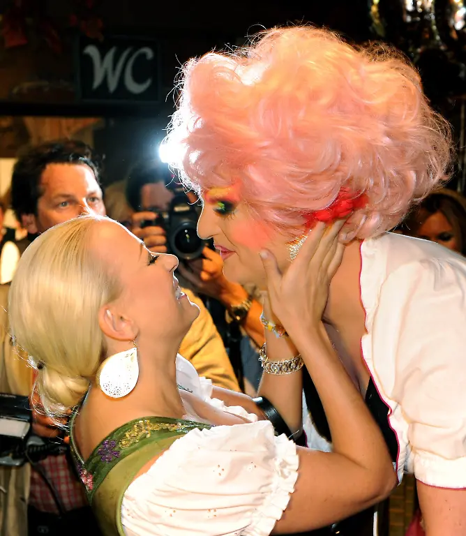 2mix4528-jpg2687371619867640902