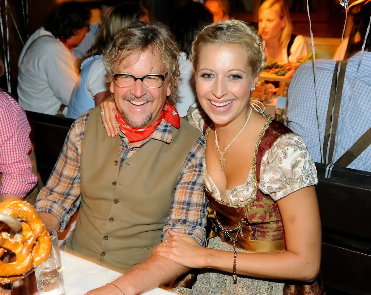 2miy2006-jpg929247729187897131