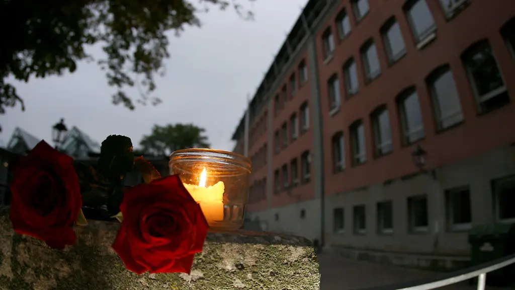 2mgk0622-jpg2205331011439407497